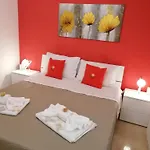 بيت للعطل Curchitica أفولا
